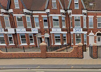 Photo of 543 DENTAL CENTRE, Fillings, Root Canals, Extractions, Fissure Sealants, Fluoride Varnish, Parenting, Implants, Crowns, Bridges, Dentures, Teeth Straightening, Whitening, Veneers, Hygiene, Oral Health Advice, Anti-Wrinkle Treatment, Dermal Fillers, Cosmetic, Restorative &amp; Children&#x27;s Dentistry in KINGSTON UPON HULL