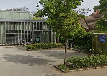 Photo of ADVANCE DENTAL CLINIC, Same Day Teeth, Veneers, Implants, Invisalign, Cosmetic Dentistry, Teeth Whitening, Crowns, Bridges, White Fillings, Lumineers, CEREC, Periodontist, Botox and Fillers, 6 Month Smiles, Inman Aligner, Facial Aesthetic &amp; Chemical Peel Treatment in CHELMSFORD