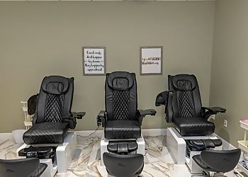 Photo of AH MASSAGE & SKINCARE, Massage therapy specialist