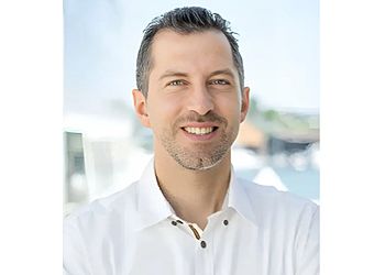 Photo of ALAN DAKAK, Allergies, ADHD, Abdominal Pain, Fever, Autism, Colds, Eating Disorders, Lead Poisoning, Bronchiolitis, Conjunctivitis, Tonsillitis &amp; Ear Infections in BAKERSFIELD