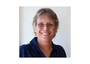 Photo of AMY GRECZYN, CONDITIONS TREATED:Chronic Pain, Back, Wrist Pain, Headaches, Treating Arthritis, Tendinitis, Chronic, Neck, and Arm Pain, Carpal Tunnel Syndrome, Neural Mobilization &amp; Sciatica
TREATMENTS OFFERED: Visceral Mobilization, Myofascial Release, Advanced Strain and Counterstrain, Functional Orthopedics, Active Release Techniques, Functional Rehabilitation, Graston Technique, Kinesiology Taping, Recovery Compression Boots &amp; Mulligan Approach to Mobilization in OAKLAND