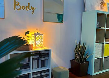 Photo of B YOGA, Basics, Flow, Powerful, HIIT, Inside Flow, Animal Flow Intro, Privates &amp; Corporates in CHINATOWN