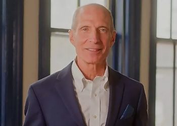 Photo of BRADLEY W. HYLAN, CONDITIONS TREATED:Gum DiseaseTREATMENTS OFFERED:Emergency Treatment, Extractions, Oral Cancer Screening, Oral Exams, Sedation and Pediatric Dentistry, Root Canal Treatment, Routine Services, Smile Design, Teeth Cleaning Care, Toothache Services, Composite Fillings, Crowns, Dentures, Implants, Cosmetic Dentistry, Invisalign®, Porcelain Veneers &amp; Teeth Whitening in CLEVELAND