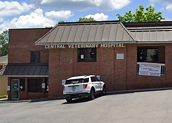 Photo of CENTRAL VETERINARY HOSPITAL, Preventive Care, Wellness Plans, Vaccination Programs, Products, Prescription Food, Preventive Care and Sick Exams, Boarding, Adoption, Animal Dentistry, Surgery, Ultrasound, Pharmacy, Labwork, Digital X-Rays, Control &amp; Pain Management in KNOXVILLE