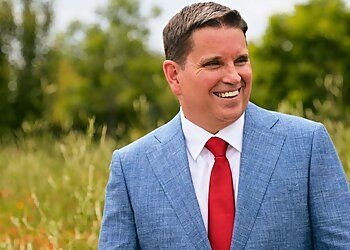 Photo of DANIEL J. LEEMAN MD, CONDITIONS TREATED: Sinus Problems, Snoring/sleep Apnea, Earache &amp; Ear Infections, Headaches, Nasal Congestion, Hearing Loss, Hoarseness/loss of Voice, Dizziness, Thyroid and Parathyroid Concerns, Swallowing Disorders, Head &amp; Neck Cancer and Pediatric &amp; Adult Care, TREATMENTS OFFERED: Nasal Valve Collapse Solution (NVC), Sinus Pain, Chronic Sinus Pain Treatment, Balloon Sinuplasty, Allergy Pain, Clarifix Procedure, Allergy Treatment &amp; Turbinate Reduction in AUSTIN