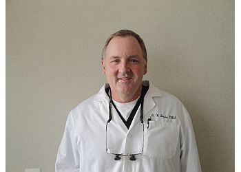 Photo of DARRELL W. DAVIS, CONDITIONS TREATED: Children’s Dentistry, Cosmetic Dentistry and Oral Cancer Exam TREATMENTS OFFERED: Porcelain Crowns, Dental Implants, Dentures and Partial Dentures, Fixed Bridges, Composite Fillings, Bonding, Root Canals, Simple Tooth Extractions, Porcelain Veneers, Teeth Whitening &amp; Sealants in INDEPENDENCE