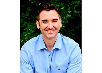 Photo of DR. ALEX VIDAN, DC - VIDAN FAMILY CHIROPRACTIC, Chiropractors specialist