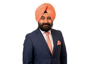 Photo of DR AMAN PASRICHA, Children’s, Hygiene and Prevention, Emergencies, Trauma, Crowns, Bridges, Veneers, Fillings and Restoration, Oral Surgery, Gums and Periodontics, Orthodontics, Root Canal, Dentures, Snoring and Sleep Apnea, Mouthguards, Whitening, Implants, Nitrous Oxide &amp; General Anaesthetic in WAGGA WAGGA