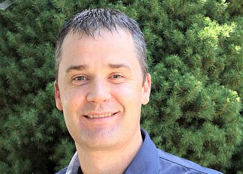 Photo of DR. ANDREW WELLING, CONDITIONS TREATED: Achilles Tendonitis, Ankle Sprain, Arthritis, Car Accidents, Whiplash, Carpal Tunnel Syndrome, Cervical Fusion, Cervical Radiculopathy, Foot and Ankle Pain, Hip Pain, Iliotibial (IT) Band Syndrome, Knee Pain, Lateral Epicondylitis (Tennis Elbow), Low Back Pain, Neck Pain, Plantar Fasciitis, Pregnancy Back Pain, Rotator Cuff, Running Injuries, Sacroiliac (SI) Joint Pain, Shoulder Pain, Sports Injuries, Tension Headaches, TMJ Pain, Total Joint Replacements &amp; Vestibular/Vertigo in ARVADA