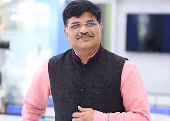 Photo of DR. ANIL HEROOR, Lung Cancer Surgery, Medical Oncology, Chemotherapy, Rehabilitation, Gynecological Cancer Treatment, Mediastinal Tumors, Breast Cancer Treatment, Breast Conservation Therapy, Oesophageal Cancer, Head and Neck Tumor Surgery &amp; Minimal Access (Laparoscopic) Surgery for Cancer in KALYAN DOMBIVALI