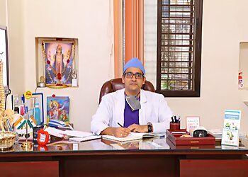 Photo of DR. ANIRUDDH KULKARNI, MBBS, MCH - NEUROWORLD, Neurosurgeons specialist