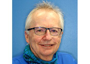 Photo of DR BRUCE GRAY, Preventative Dentistry, Restorative Dentistry, Root Canal Treatment, Dentures, Crowns, Bridges and Veneers, Wisdom Tooth Removal and Oral Surgery, Tooth Whitening, Kids Dentistry, Mouthguards &amp; Dental Implants in DUBBO