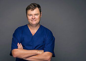 Photo of DR DAVID HENDERSON, Percutaneous Coronary Intervention, CT Coronary Angiography, Transoesophageal Echocardiography, 24 Hour Blood Pressure Monitors, Chest Pain, Electrocardiographs, Exercise Stress Tests, Myocardial Infarction &amp; Insertion of Cardiac Stents in COFFS HARBOUR