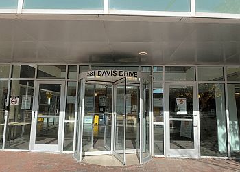 Photo of DR. DAVID MARK FINKELSTEIN, CONDITIONS TREATED: Snoring, Ear Aches and Wax, Nasal Infections and Congestion, Sinus Infections, Dizziness, Mouth Sores, Throat Problems, Sore Throat, Salivary Gland and Parotid/Submandibular Tumor Removal, Tinnitus, Neck Pain, Sleep Apnea &amp; Headaches in NEWMARKET