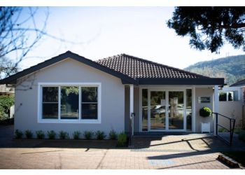 Photo of DR DEREK DAVIES, Acne, Broken Capillaries, Veins and Facial Redness, Excessive Sweating, Keloid Scars, Genital Dermatology, Varicose Veins, Skin Cancer, Scars, Fades Brown Spots, Psoriasis, Eczema, Spider Veins, Rosacea, Facial or Nasal Blood Vessels, Spider or Cherry Angioma, Unwanted Hair, Venous Lakes, Melasma, Hair Removal Laser, Photodynamic Therapy, Vascular Laser, Mohs Surgery, Anti-Wrinkle Injections &amp; Fraxel Laser in BOWRAL