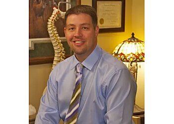 Photo of DR. HEATH GALLENTINE, CONDITIONS TREATED:  Neck Pain, Arthritis, Shoulder and Back Pain, Sciatica, Scoliosis, Whiplash, Headache, Spinal Disc Problems, Muscle Spasms, Headaches and Osteoarthritis
TREATMENTS OFFERED:  Electronic Muscle Stimulation, Rehabilitation Exercises, Trigger Point Therapy, Spinal Decompression &amp; Traction in LEXINGTON