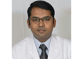 Photo of DR. JAYSHEEL NAZARE, Cataract Surgery, Contact Lens Clinic &amp; Refractive Surgery in KOLHAPUR