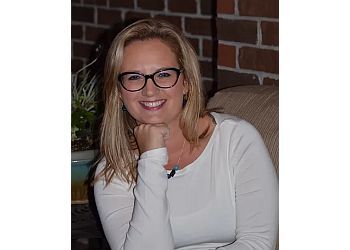 Photo of DR. KELLY HIRD, Depression, Anxiety, Attention Problems, Academic Problems, Work-Related Problems, Childhood Behavioral Problems, Legal Problems, Social or Relationship Problems, Cognitive or Developmental Delays, Autism Spectrum Disorder (Asperger&#x27;s), Health-Related Problems/Chronic Pain &amp; Eating Disorder in JOLIET