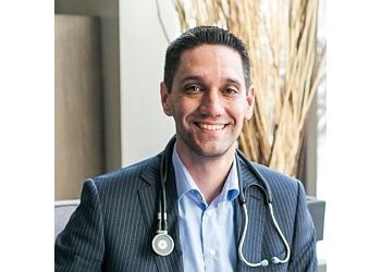 Photo of DR. LOUIS PHILIPPE GIRARD, Nephrologists specialist