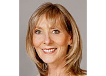 Photo of DR. LOUISE MOIST, CONDITIONS TREATED: Epidemiology and Biostatistics, Hemodialysis, Dialysis, Hypertension &amp; Renal Disease in LONDON