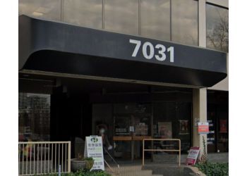 Photo of DR. MACKIE GORDON, CONDITIONS TREATED:
Chronic Migraines, Parkinson&#x27;s Disease, Dystonia, Spinal Cord Injuries, Muscular Dystrophy, Spina Bifida, Autism, Developmental Delays, Multiple Sclerosis, Seizures &amp; Movement Disorders in RICHMOND