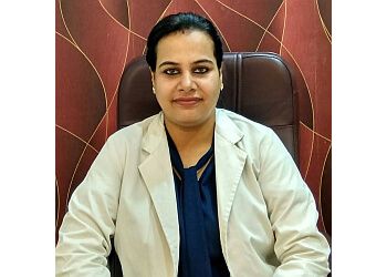 Photo of DR. MANAVI MISHRA SINGH, MS, M.CH - J.M. CLINIC, Plastic surgeons specialist