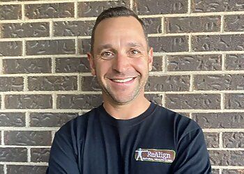 Photo of DR. MARK GUKER, CONDITIONS TREATED:Ankle, Back, Neck, Lower Back, Elbow, Wrist, Hand, Foot, Shoulder, Hip and Knee Pain, Headaches, Constipation, Sport Injury, Bed-Wetting, Arthritis, Tendonitis, Scapular Winging, High Arch &amp; Achilles Tendonitis in CAMBRIDGE