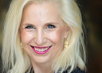 Photo of DR MAXINE SZRAMKA, Ankylosing Spondylitis, Rheumatoid Arthritis, Psoriatic Arthritis, Osteoarthritis, Reactive Arthritis, Seronegative Arthritis, Gout, Hemochromatosis, Pseudogout, Autoimmune Diseases, Lupus, SLE, Sjogren’s Disease, Vasculitis, Dermatomyositis, Polymyositis, Scleroderma, Fibromyalgia, Polymalgia Rheumatica, Musculo-Skeletal Pains Mixed &amp; Undifferentiated Connective Tissue Disease in GOLD COAST