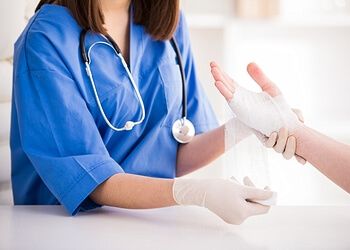 Photo of DR. MYRIAM FRASER, TREATMENTS OFFERED: Frozen Shoulder, Knee and Hip Surgery and ReplacementCONDITIONS: Shoulder Dislocation, Elbow and Ankle Injury, Meniscus Tears, Trauma, Bunion, Broken Legs, Hip Prosthesis, Foot Fracture &amp; Arthritis in LONGUEUIL