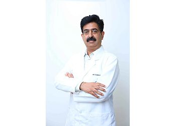 Photo of DR. NEERAJ SANDUJA, MBBS, MS, FRCS, FICO, FAICO, MNAMAS - VIAAN EYE & RETINA CENTRE, Ophthalmologists specialist