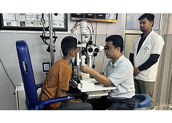 Photo of DR. RAJAT KUMAR, Refractive, Phaco Unit, Glaucoma, Paediatric, Medical Retina &amp; Ovuloplasty Unit in GORAKHPUR