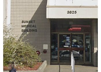 Photo of DR. ROLFE LUONGO, CONDITIONS TREATED:Osteoarthritis, Gout, Rheumatoid Arthritis, Fibromyalgia, Vasculitis, Osteoporosis, Scleroderma, Musculoskeletal Pain Disorders, Autoimmune Diseases, Tendonitis, Spondylitis, Lupus &amp; Back Pain in BURNABY