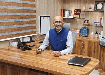 Photo of DR. SANDEEP NAYAK, MBBS, DNB - MACS CLINIC, Oncologists specialist