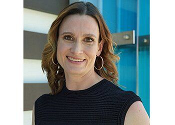 Photo of DR. SHAELYN OSBORN, CONDITIONS TREATED:Knee, Neck, Back, Ankle, Wrist and Hip Pain, Sciatica, Scar Tissue, Nerve Damage, Disc Bulge, Migraines, Headaches, Sports Injuries, Shoulder, Tendinopathy, Plantar Fasciitis &amp; Tennis Elbow Pain in BRANTFORD