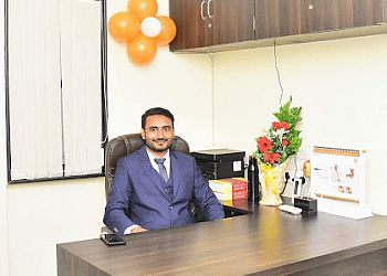 Photo of DR. SHIVAJI THAKARE, Heartburn, Inflammatory Bowel Disease, Gallstones, Pancreatitis, Difficulty Swallowing, Constipation, Therapeutical Endoscopy, Stomach Pain, Hepatitis, Hemorrhoids &amp; ERCP in AKOLA