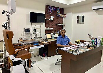 Photo of DR. SHRIKANT VASANTRAO KULKARNI, Ophthalmologists specialist