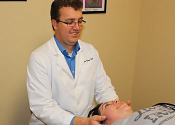 Photo of DR. STEPHEN HEILMAN, DC - HEILMAN CHIROPRACTIC AND SPINAL DECOMPRESSION, Chiropractors specialist