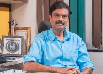 Photo of DR. UDAY PHADKE, Hyperthyroidism, Gigantism and Acromegaly, Type 1 and Type 2 Diabetes, Gestation Diabetes, Polycystic Ovary and Cushing Syndrome, Hyperprolactinemia, Hypothyroidism, Obesity, Growth-Related Issues, Thyroid, Pituitary, Excessive Body Hair, Menstrual, Adrenal, Parathyroid, Insulin Treatment, Iodine Deficiency Treatment, Male Hypogonadism, Early Puberty, Goiter Treatment &amp; Puberty Disorders in PUNE