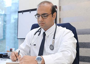 Photo of DR. VASHISHTH MANIAR, TREATMENTS OFFERED: Hormone Therapy for Breast and Prostate Cancer, Medical Oncology, Hemato Oncology, Pediatric Oncology, Intrathecal-Chemotherapy, Chemotherapy, Bone Marrow Aspiration and Biopsy &amp; Central Venous Access in MUMBAI