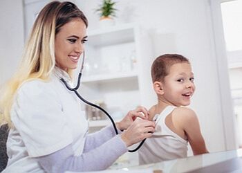 Photo of DR. VERONIQUE BEDARD - HÔPITAL CENTRE-DE-LA-MAURICIE - URGENCE, Pediatricians specialist