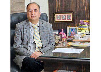 Photo of DR. VIKAS KAKKAR, MBBS, MS, DNB, M.CH - KAKKAR CLINIC, Plastic surgeons specialist