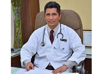 Photo of DR. VIPIN TALWAR, MBBS, MD, DNB, DM - GOLDEN HOSPITAL, Endocrinologists specialist