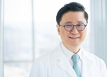 Photo of DWIGHT D. IM, Gynecologic, Including Ovarian, Cervical, and Uterine Cancers, Vaginal Cancer, Da Vinci Robotic Surgery, Minimally Invasive Gynecologic Surgery &amp; Cancers in BALTIMORE