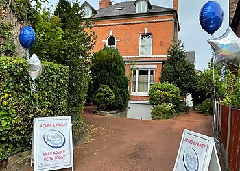 Photo of DYNAMIC CHIROPRACTIC, Headaches, Migraines, Ten­sion and Cramp, Back, Sciatica, Shoul­der, Elbow, Knee, Joints and Neck Pain, Back Pain Foot and Ankle Complaints, Chi­ro­prac­tic Spinal Manip­u­la­tion, Hip &amp; Knee Pain from Osteoarthritis in TRAFFORD