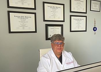 Photo of EUGENIO GUEVARA, MD, Neurologists specialist