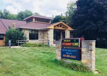Photo of FOX VALLEY VETERINARY CLINIC, Veterinary clinics specialist