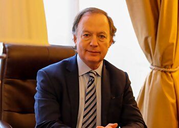 Photo of GARY F HORN, TREATMENTS OFFERED:Facelifts, Eyebrow Lift, Permanent Removal of Marionette Lines, Lip Lift, Chin Augmentation, Rhinoplasty, Blepharoplasty, Otoplasty, Breast Implants, Liposuction, Pectoral Implants, Penis Enlargement, Tummy Tuck, Buttock Implants, Non-surgical Procedures, Mesotherapy, Botox, Dermal Fillers, Platelet-rich Plasma, Chemical Peels, Hand Rejuvenation &amp; Stretch Marks in NORWICH