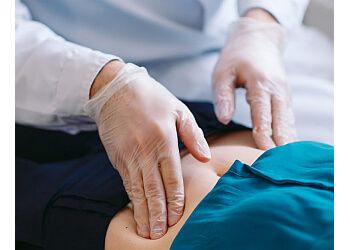 Photo of HERBERT LIM, CONDITIONS TREATED: Esophageal Disorders, Inflammatory Bowel Disease, Gallstones, Pancreatitis, Stomach Pain, Heartburn, Difficulty Swallowing, Constipation, Hepatitis &amp; HemorrhoidsTREATMENTS OFFERED: ERCP in HONOLULU