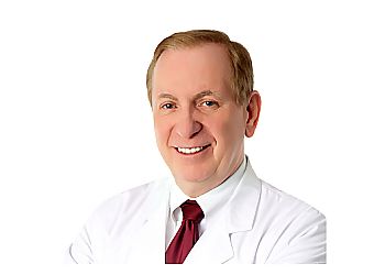 Photo of HOWARD STRAUB, DO - LASIKPLUS, Eye doctors specialist