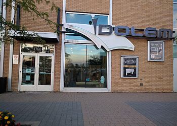 Photo of IDOLEM HOT YOGA CHAUD CENTROPOLIS, Yin, Pilates, Hot Yoga, Flow and Stretch, Abs and Core, Equilibre and Endurance, Booty Flow, Beginner Lessons, Sculpt, Deep Therapeutic Stretching &amp; Detox All Level in LAVAL